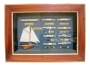 Knotentafel hinter Glas
